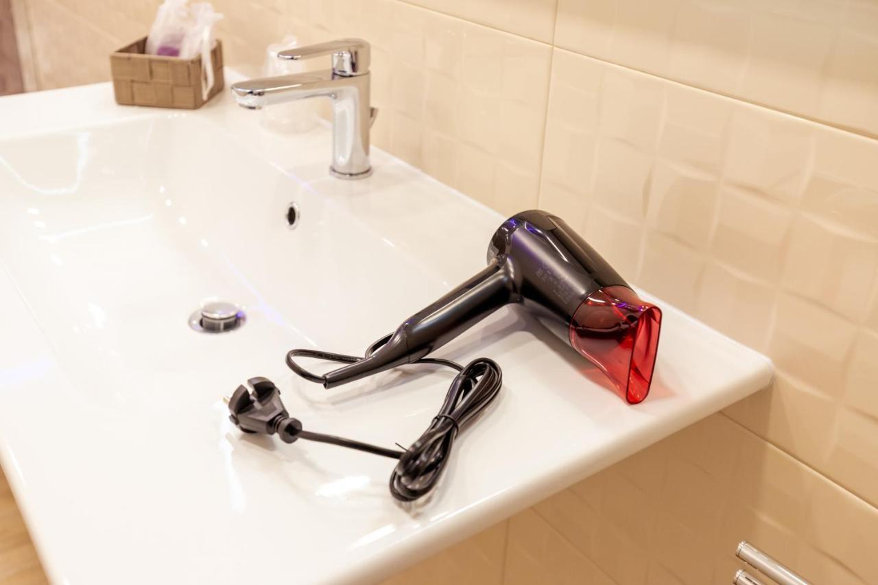Toledo Rose Hotel Napoli Ngoại thất bức ảnh