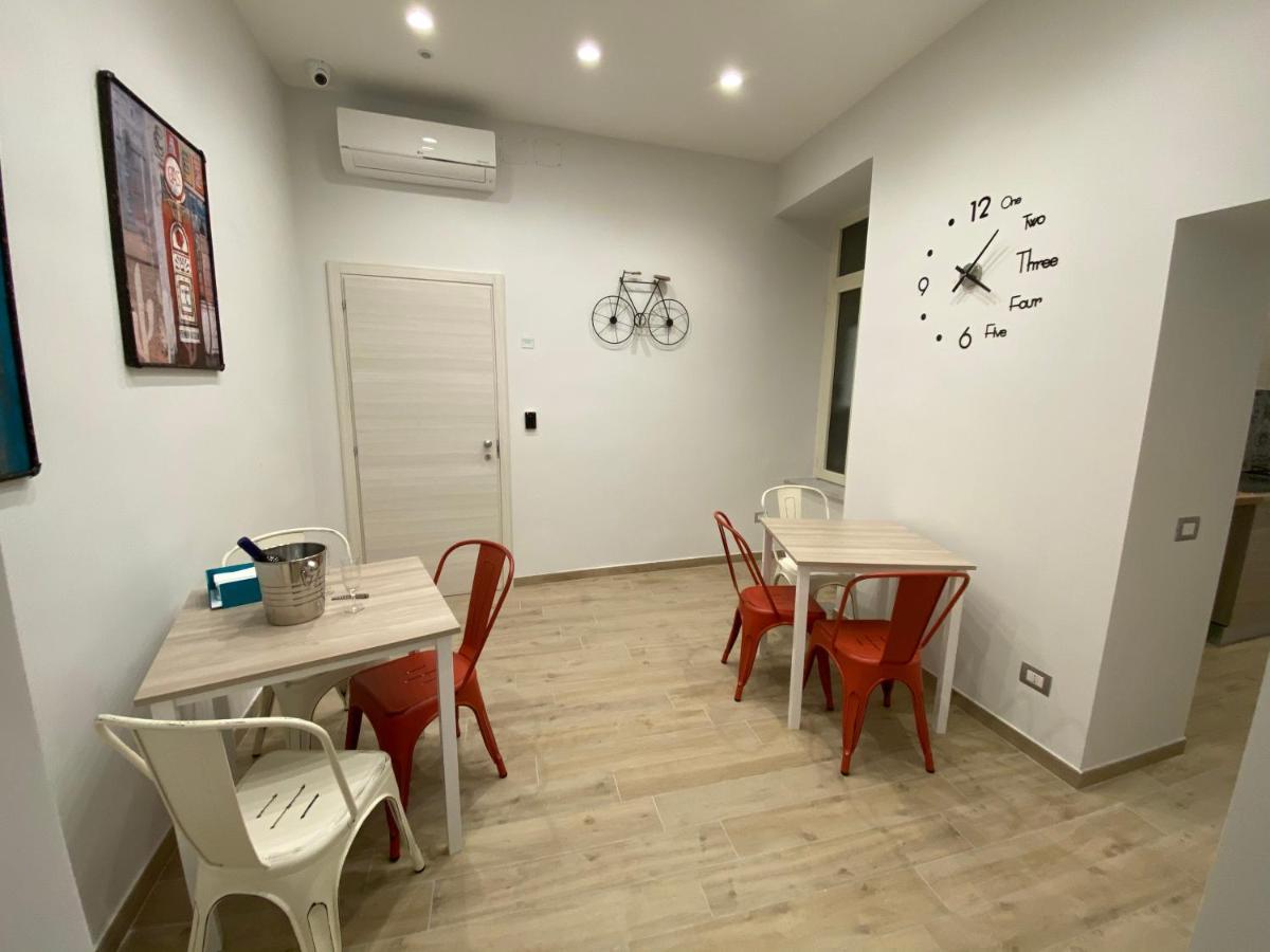 Toledo Rose Hotel Napoli Ngoại thất bức ảnh
